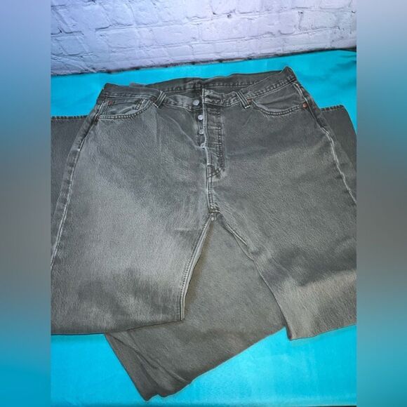 2 Pairs Jeans Levi’s 501 36x30 Men’s Sage Green Button Fly Jeans Lot - Picture 5 of 8